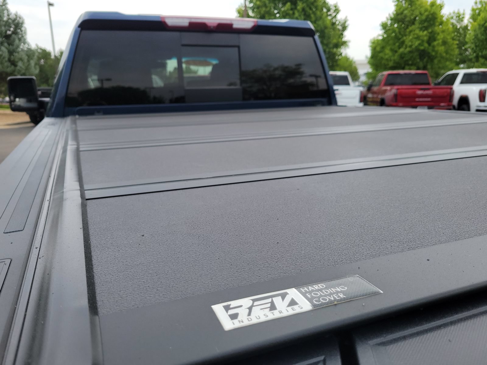 Used 2022 GMC Sierra 2500 AT4 w/ AT4 Preferred Package AWD/4WD image 15