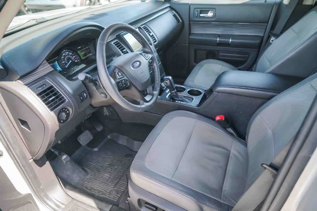 Used 2019 Ford Flex SEL w/ Equipment Group 202A FWD image 16