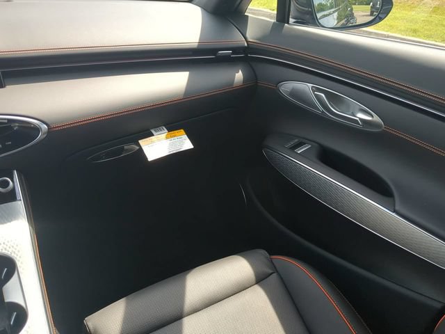 New 2026 Genesis GV70 2.5T Sport Prestige AWD/4WD image 15