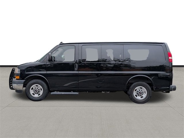 Used 2018 GMC Savana 3500 LT w/ LT Preferred Equipment Group image 8