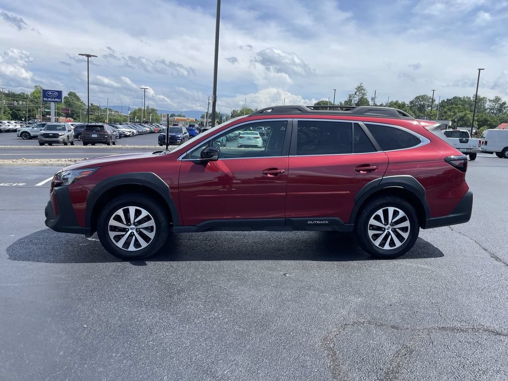 Certified 2023 Subaru Outback Premium AWD/4WD image 3
