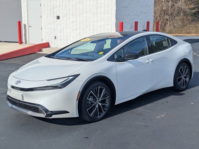 Used 2026 Toyota Prius Limited image 3