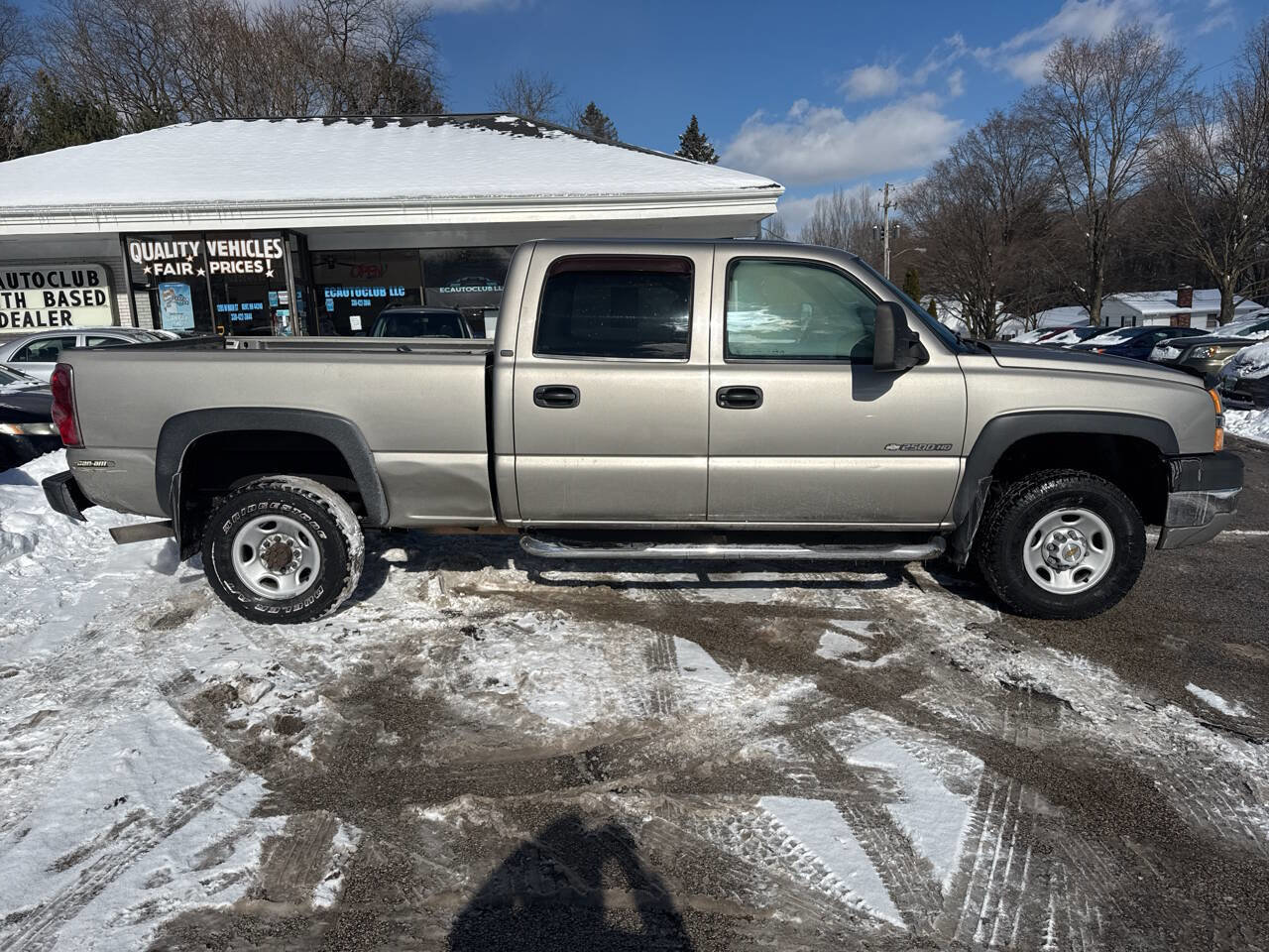 Used 2003 Chevrolet Silverado 2500 2WD Crew Cab image 4