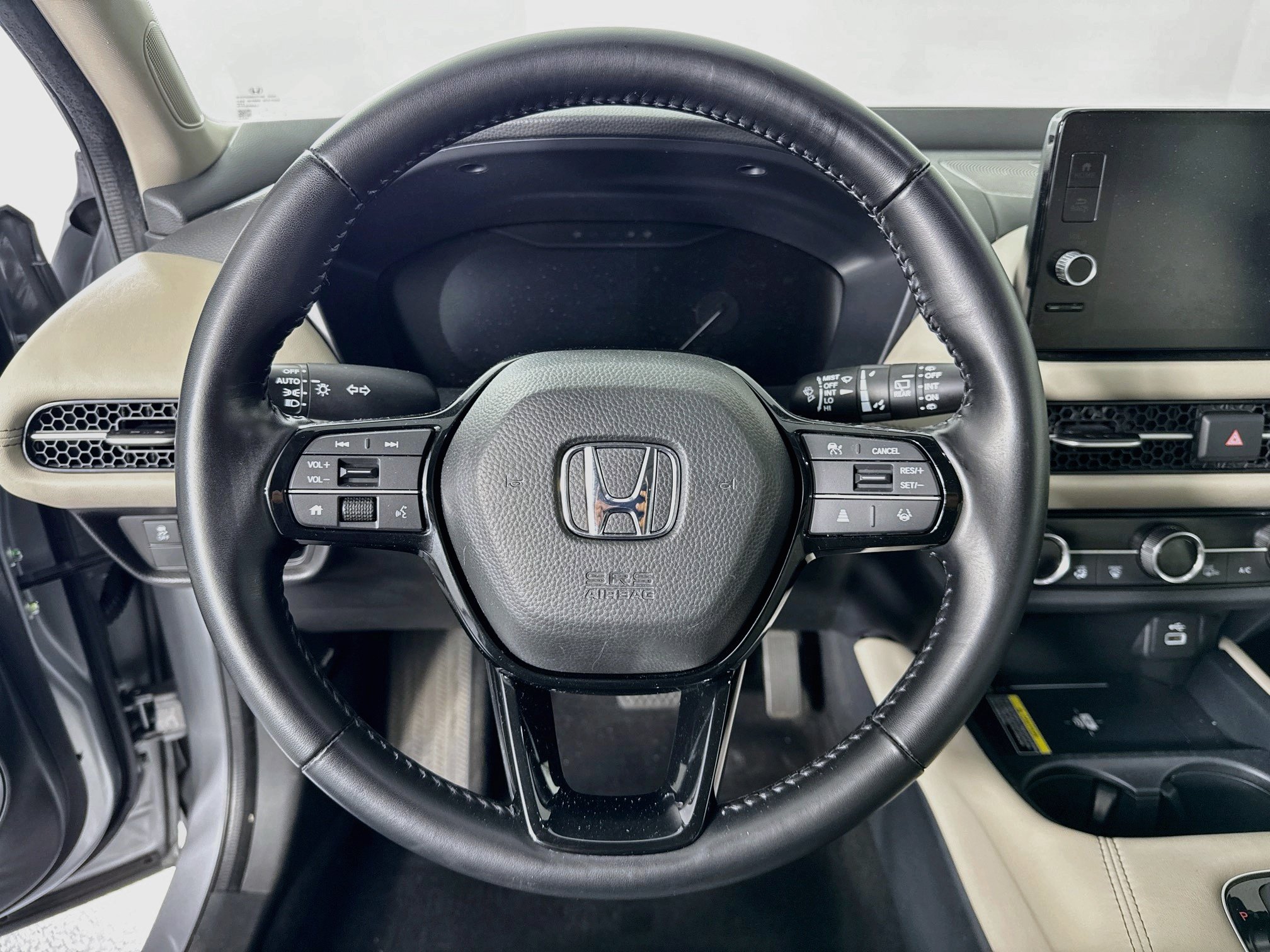 Certified 2025 Honda HR-V EX-L image 11