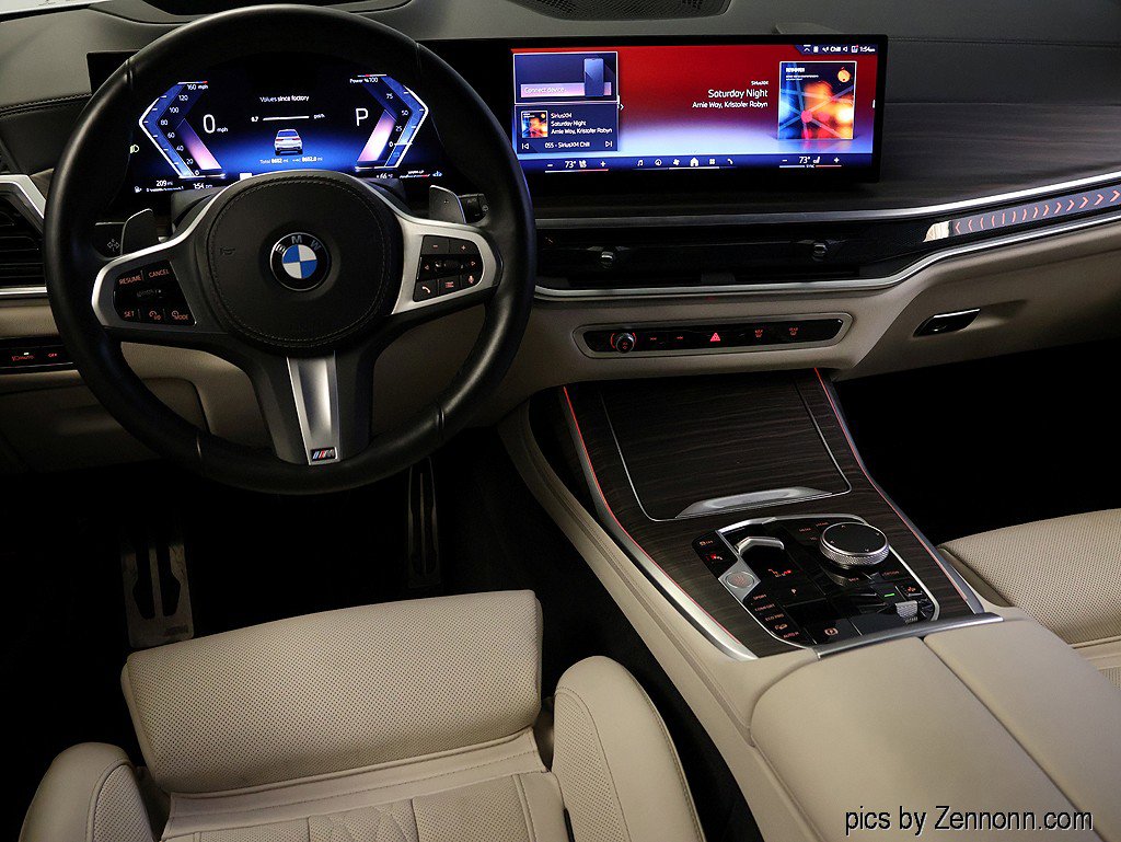 Certified 2024 BMW X7 xDrive40i w/ M Sport Package image 17