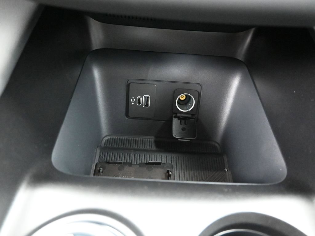 New 2026 Ford Explorer Active image 33