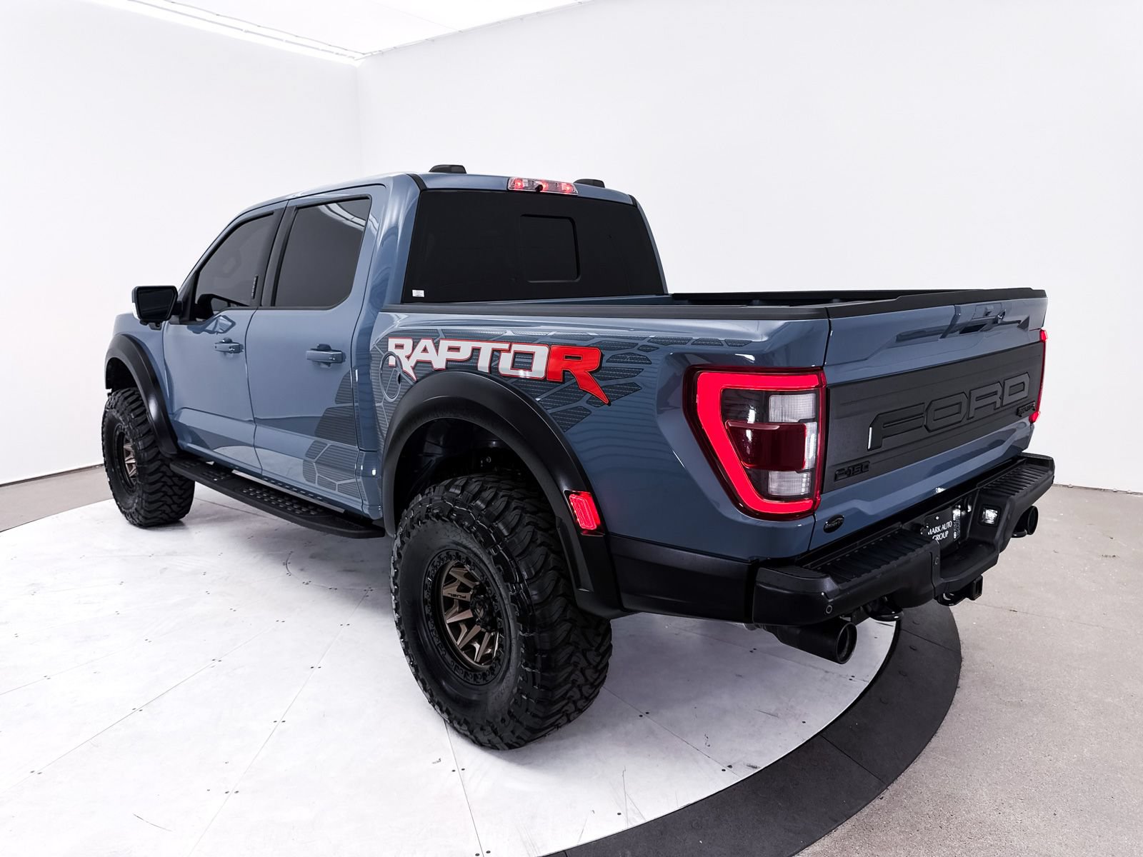 Used 2023 Ford F150 Raptor w/ Equipment Group 802A Raptor R AWD/4WD image 19