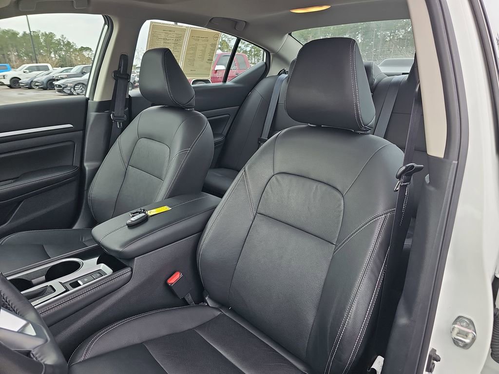 Used 2025 Nissan Altima 2.5 SL image 19