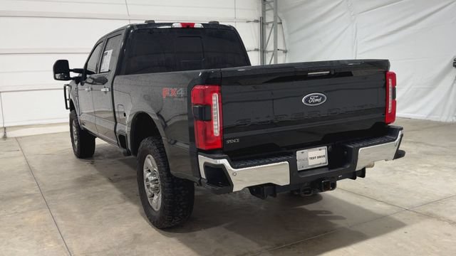 Used 2023 Ford F350 Lariat w/ Lariat Ultimate Package AWD/4WD image 3