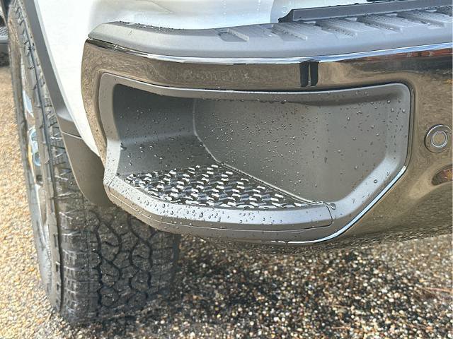 New 2026 Chevrolet Silverado 2500 Custom w/ Custom Value Package image 17