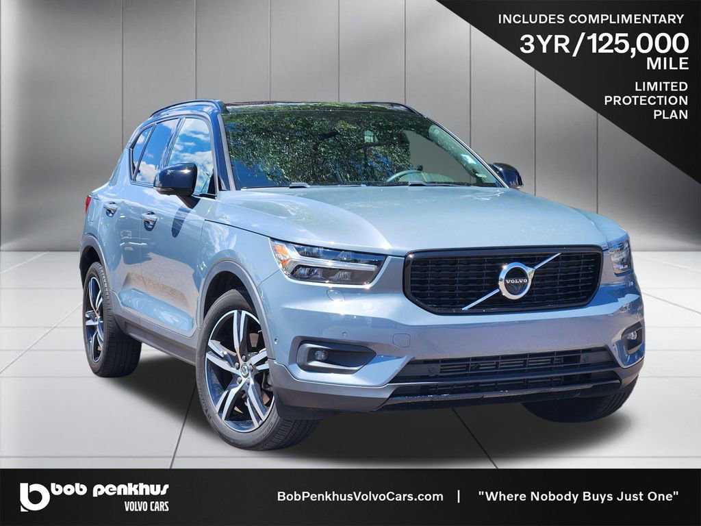 Used 2022 Volvo XC40 T5 R-Design AWD/4WD image 1
