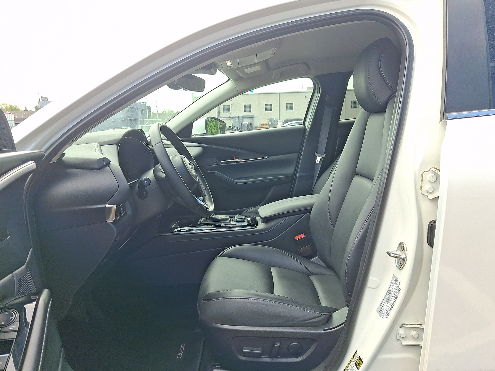 Used 2023 MAZDA CX-30 AWD 2.5 S w/ Preferred Package image 13