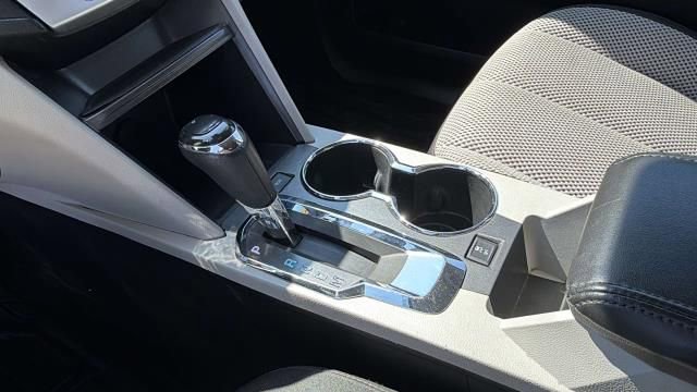 Used 2017 Chevrolet Equinox LT w/ Driver Confidence Package II image 22