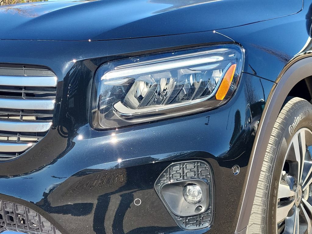 Certified 2025 Mercedes-Benz GLB 250 4MATIC image 8