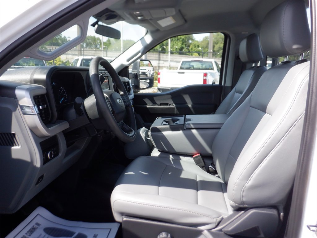 Used 2024 Ford F250 XL image 10