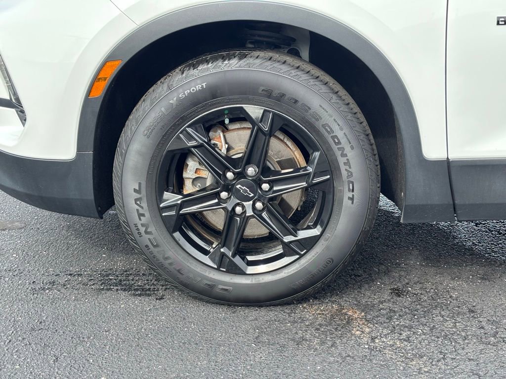 Used 2024 Chevrolet Blazer LT w/ Convenience Package image 11