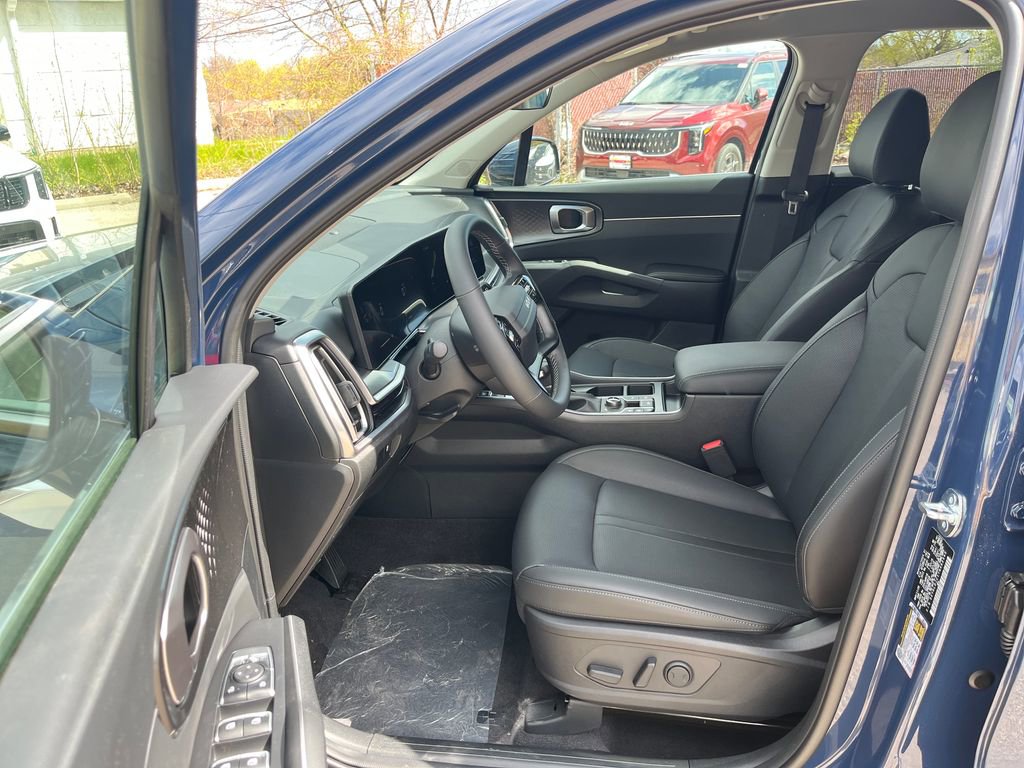 New 2026 Kia Sorento S AWD/4WD image 13