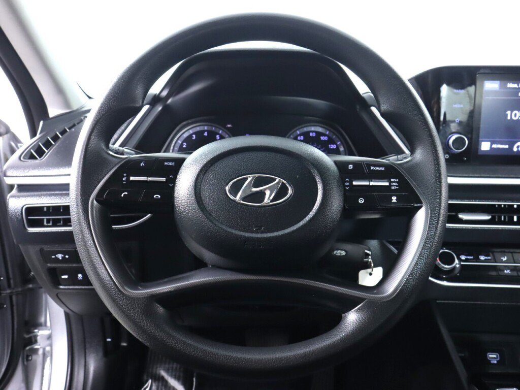 Used 2021 Hyundai Sonata SE FWD image 11