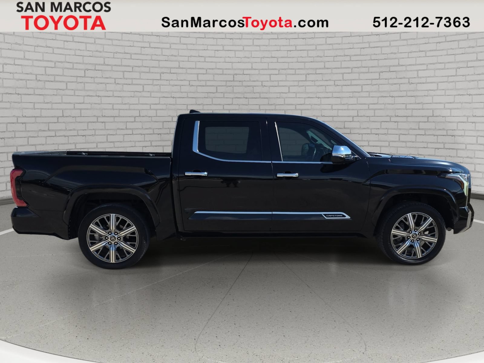 Used 2023 Toyota Tundra Capstone AWD/4WD image 5