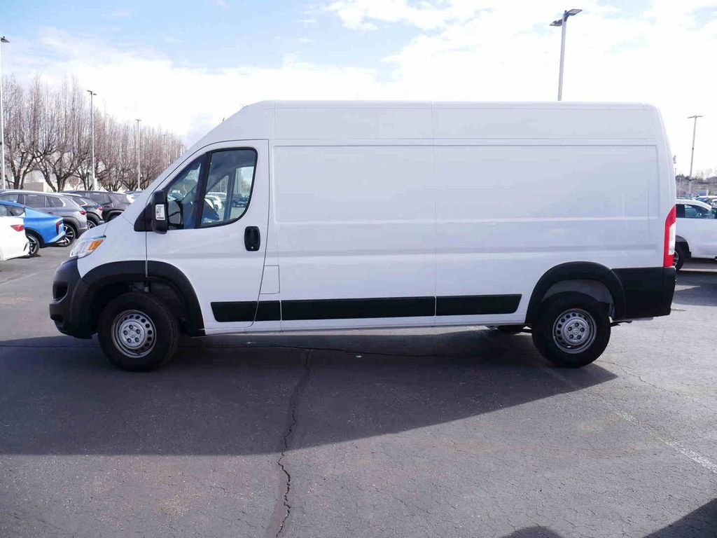 Used 2025 RAM ProMaster 2500 w/ Convenience Group image 6