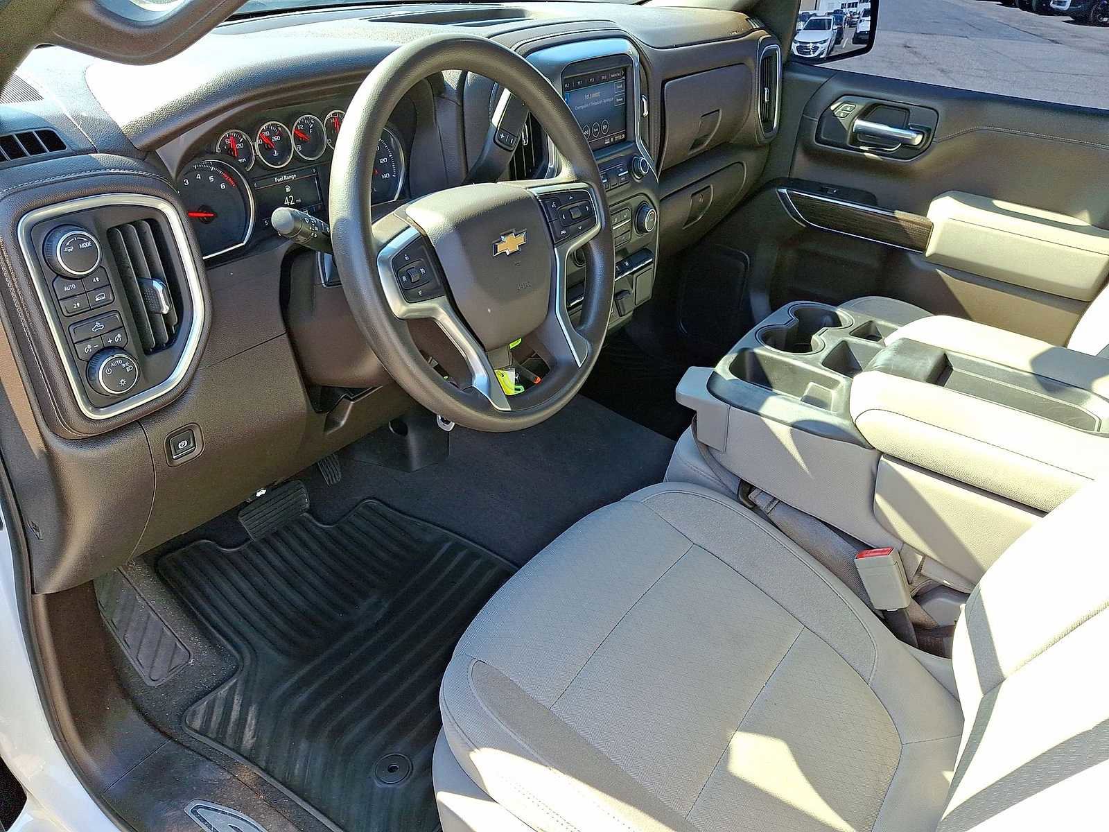 Certified 2020 Chevrolet Silverado 1500 LT image 16