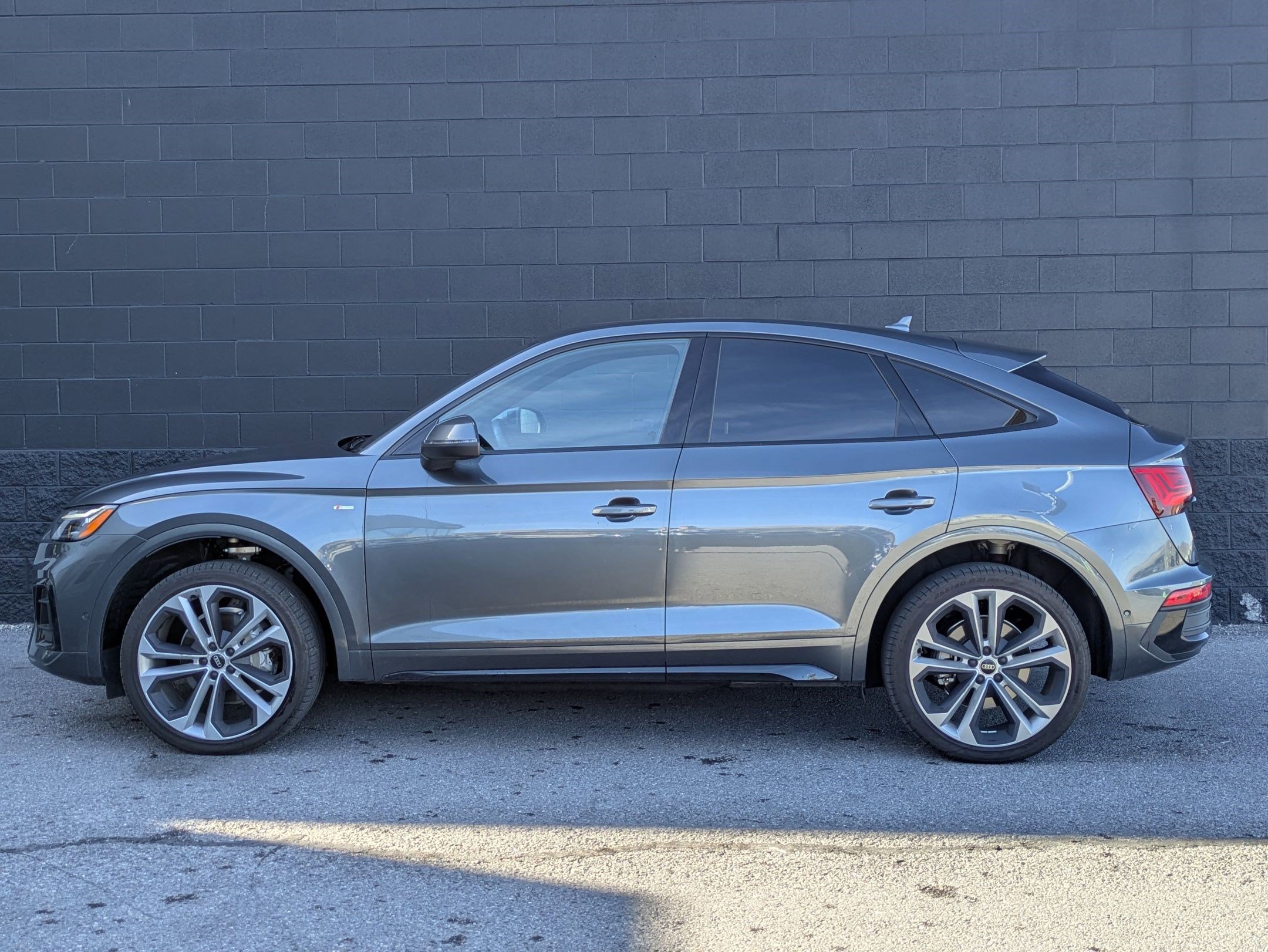 Certified 2023 Audi Q5 2.0T Prestige w/ Prestige Package image 9