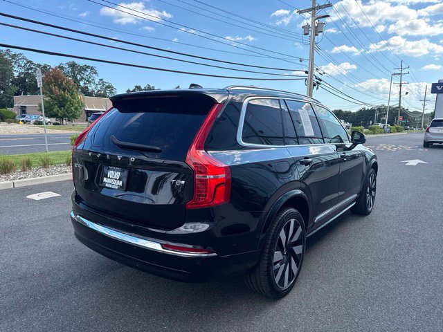 Certified 2025 Volvo XC90 T8 Plus AWD/4WD image 5