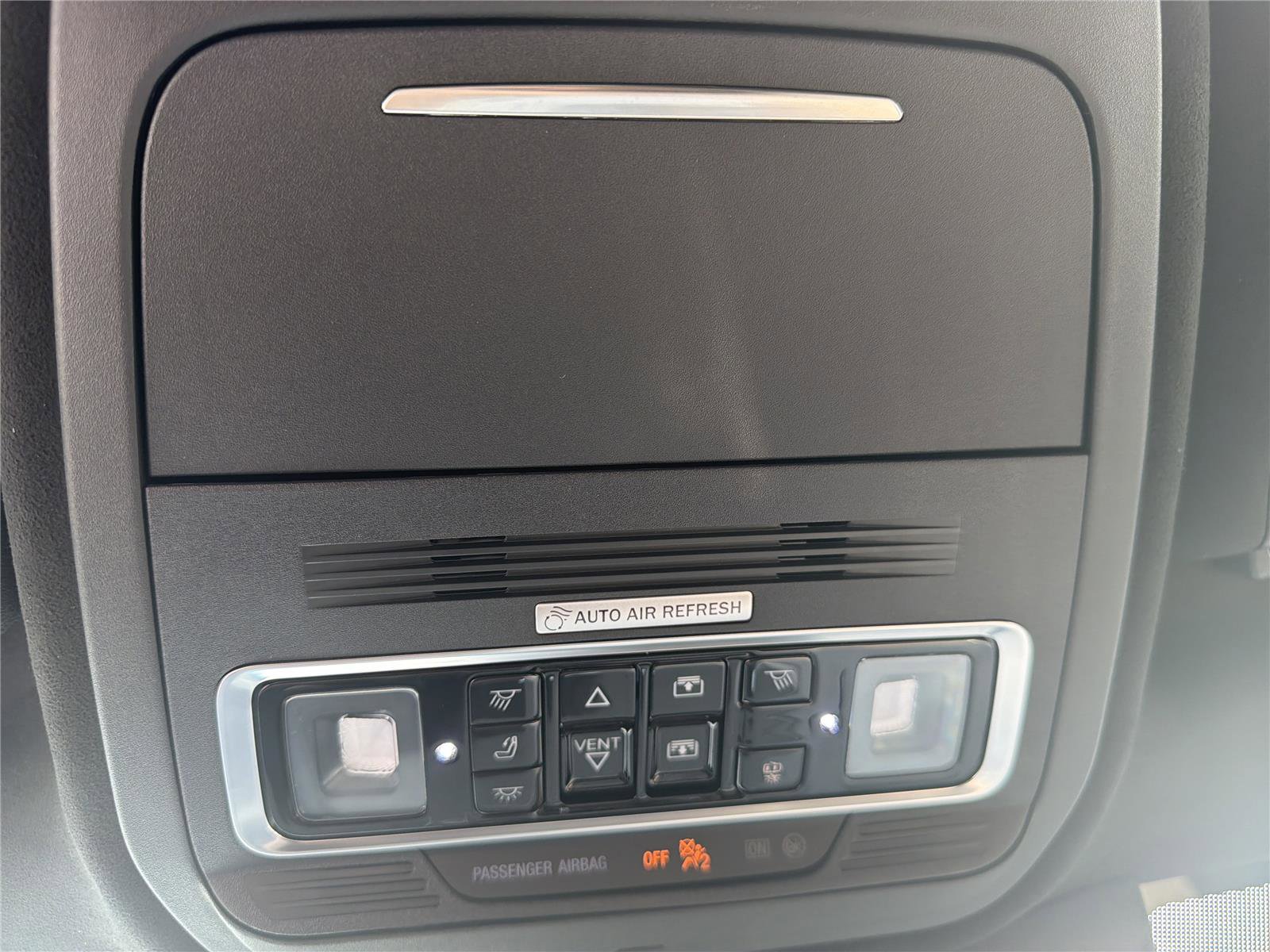 New 2026 Lincoln Navigator L Black Label AWD/4WD image 25