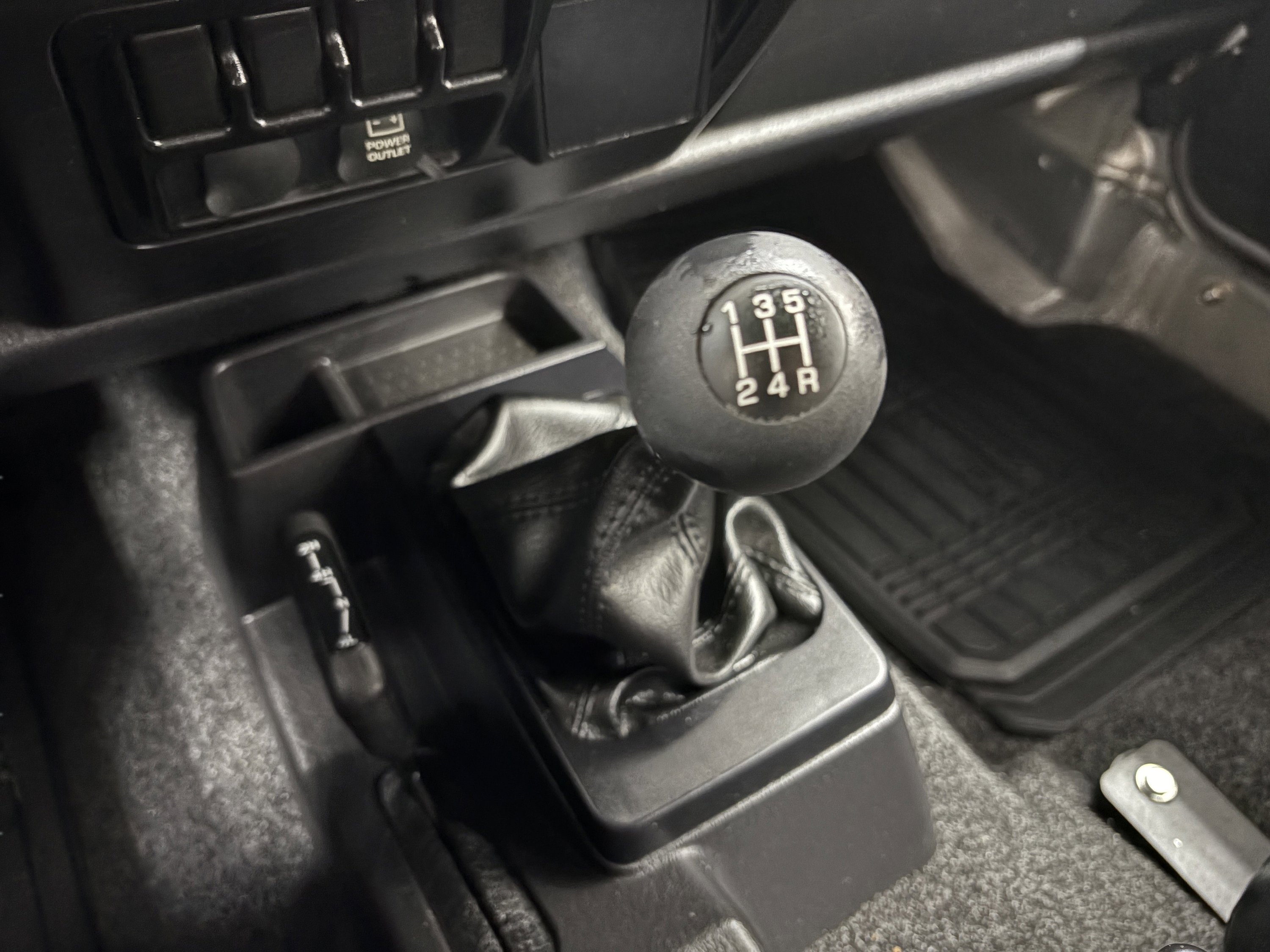 Used 2006 Jeep Wrangler X w/ Tire & Wheel Group (Ecco) image 16