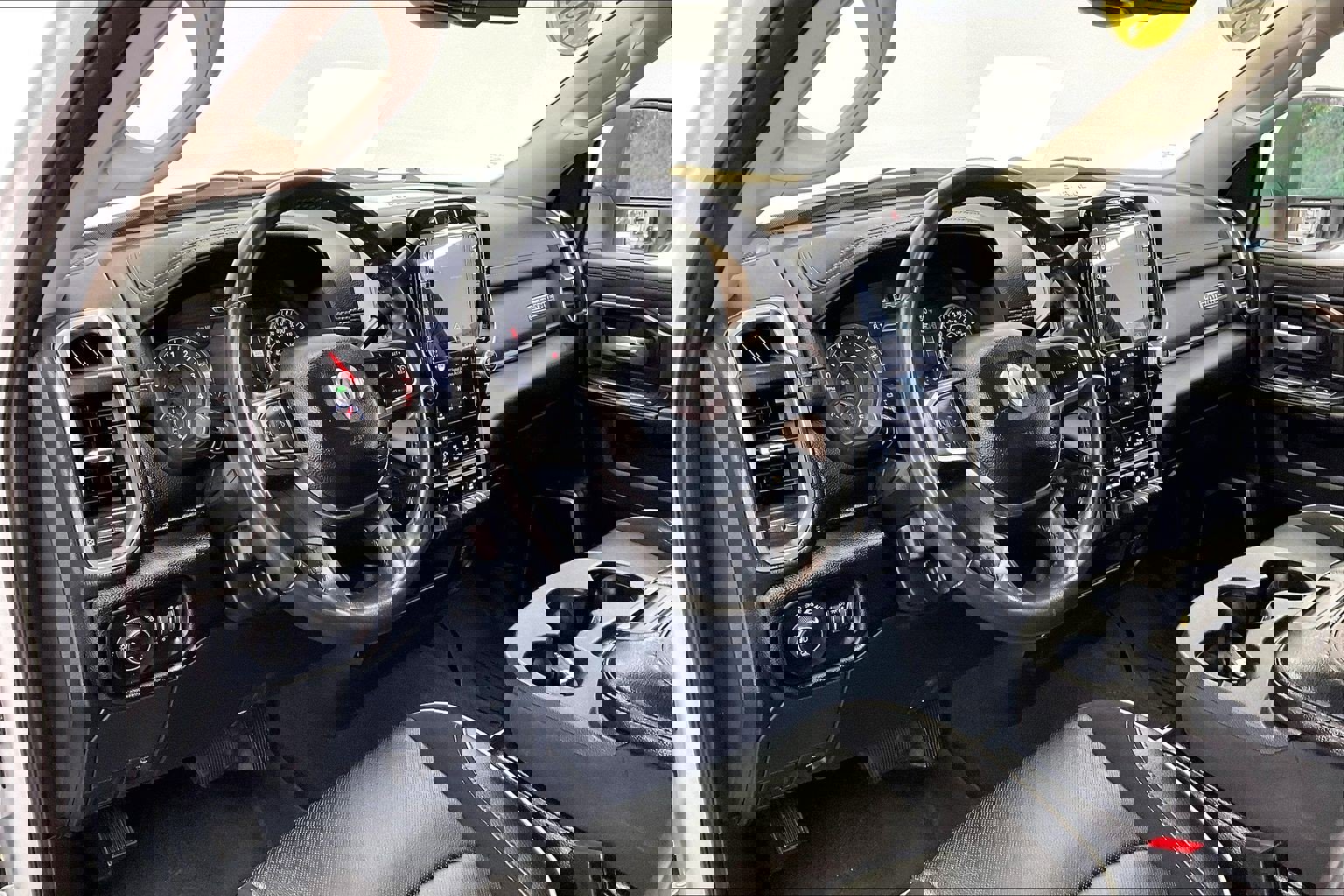 Used 2024 RAM 2500 Laramie image 14