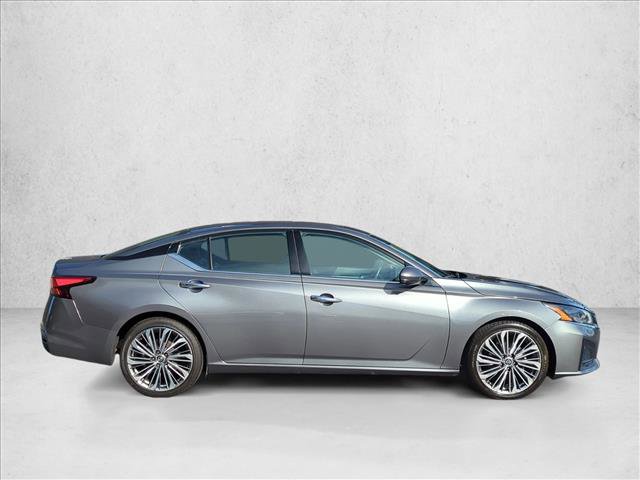 Used 2023 Nissan Altima 2.5 SL image 4
