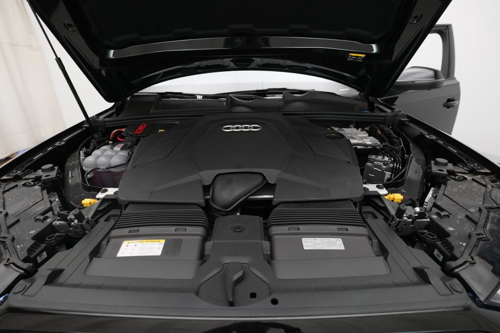 New 2026 Audi Q7 3.0T Premium Plus AWD/4WD image 3