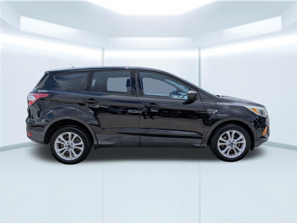 Used 2017 Ford Escape S image 18