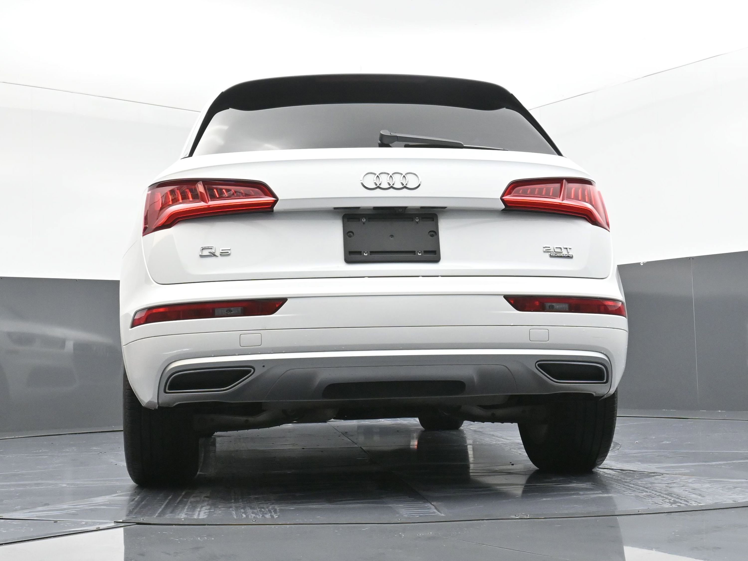 Used 2018 Audi Q5 2.0T Premium image 24