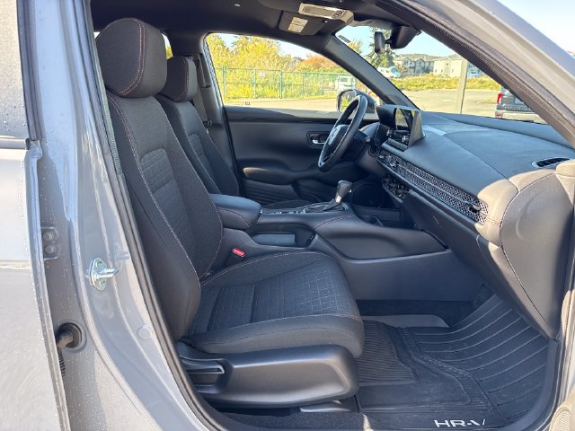 Certified 2025 Honda HR-V Sport image 10