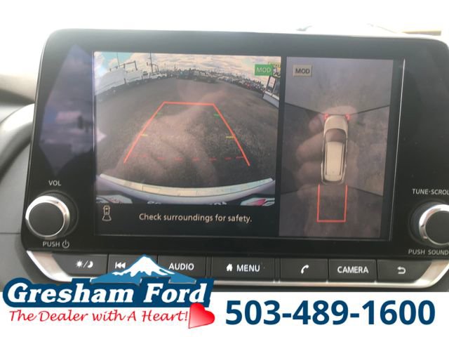 Used 2021 Nissan Rogue SV image 26