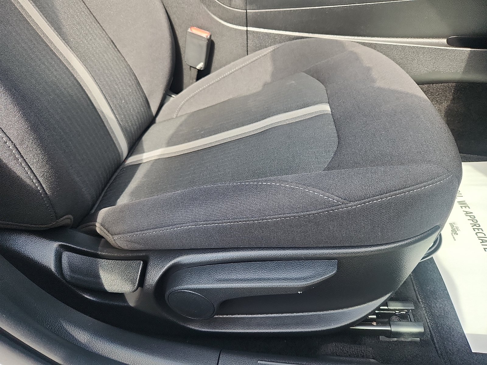 Certified 2025 Hyundai Sonata SEL FWD image 34