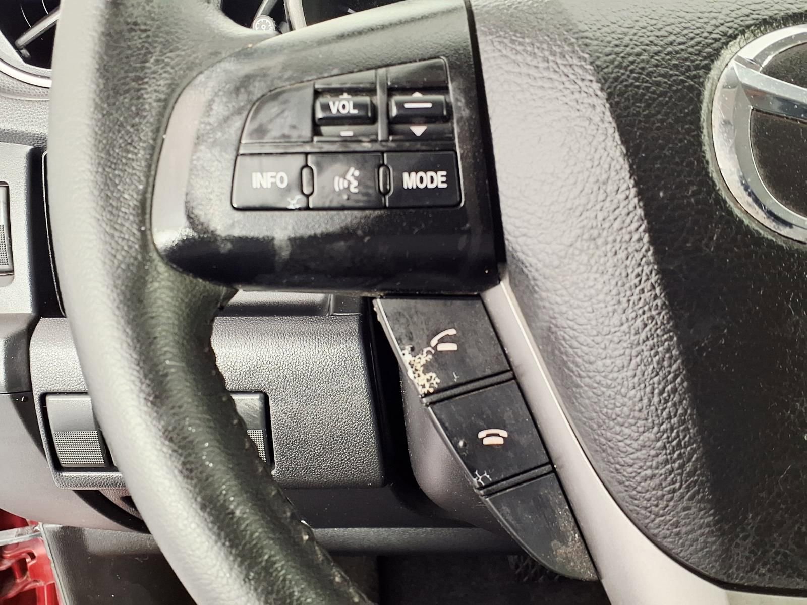 Used 2015 MAZDA MAZDA5 Touring FWD image 15