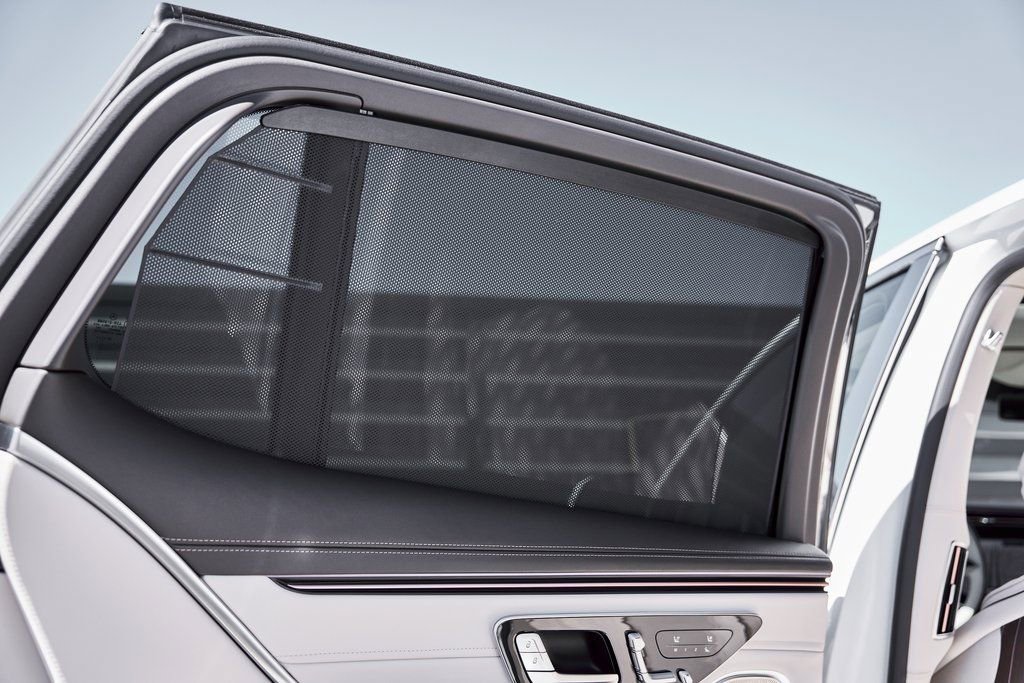 Used 2025 Mercedes-Benz Maybach EQS 680 4MATIC image 54