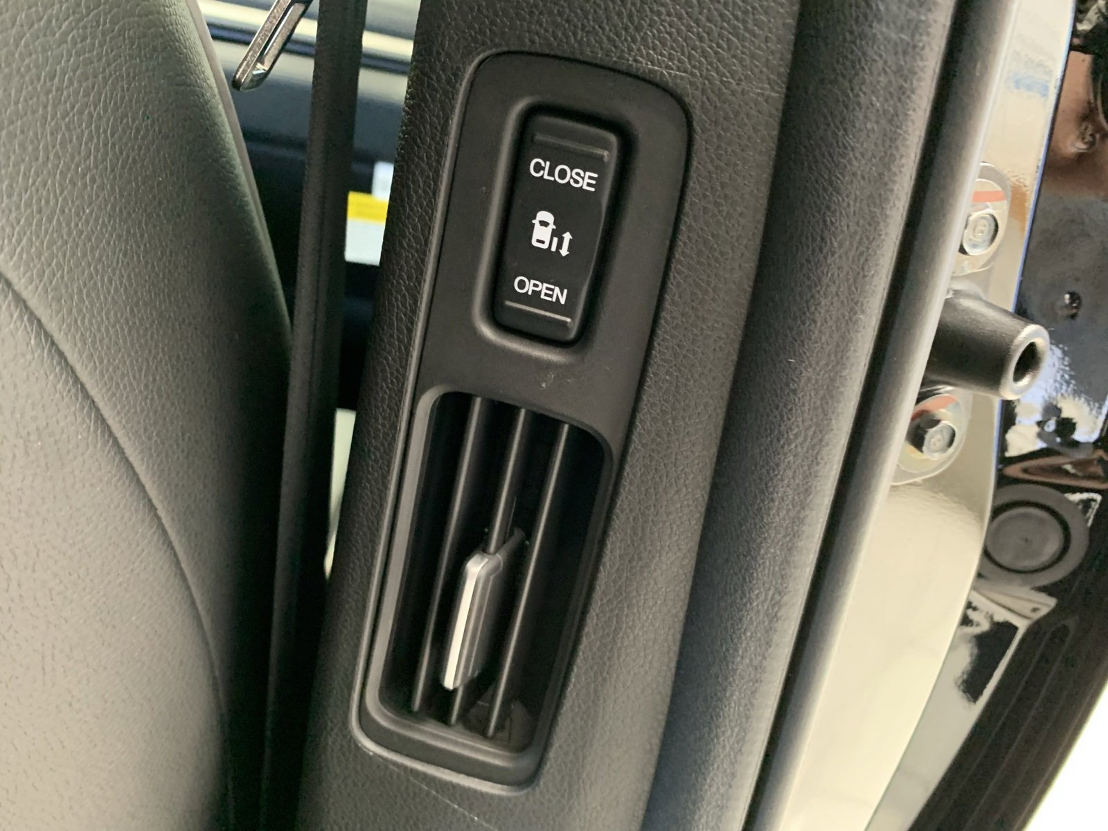 New 2026 Honda Odyssey Touring image 36