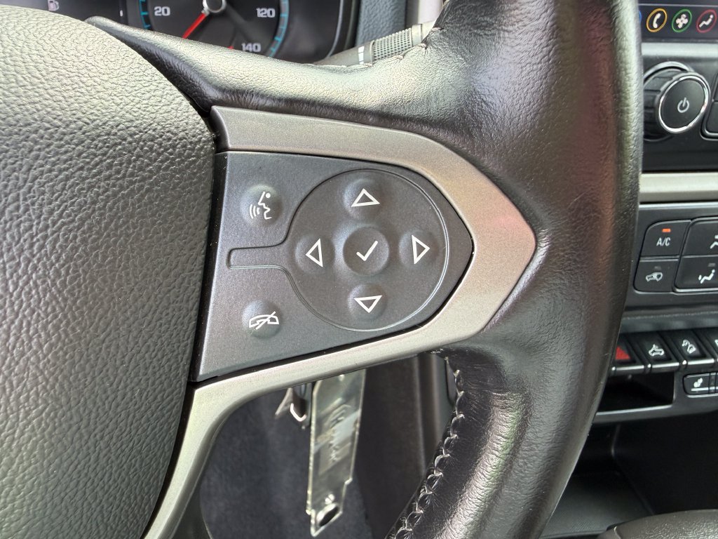 Used 2021 Chevrolet Colorado Z71 AWD/4WD image 26