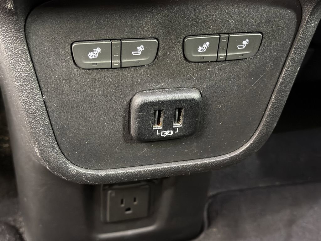 Used 2018 GMC Terrain Denali w/ Advanced Safety Package image 21