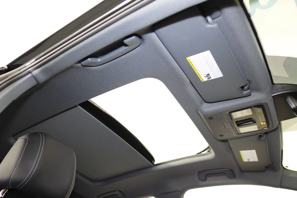 Used 2023 Audi Q4 e-tron Premium Plus w/ Premium Plus image 18