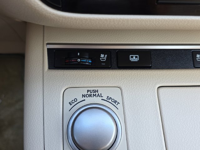 Used 2015 Lexus ES 350 w/ Luxury Package FWD image 23