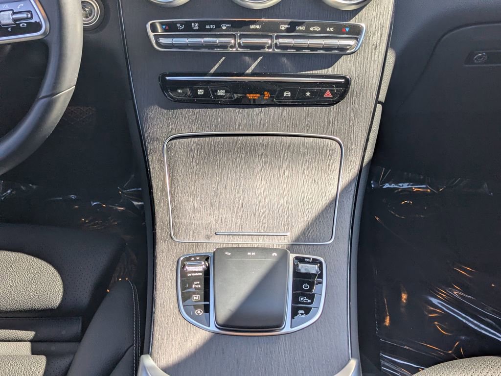Certified 2022 Mercedes-Benz GLC 300 4MATIC w/ Premium Package Lite image 7