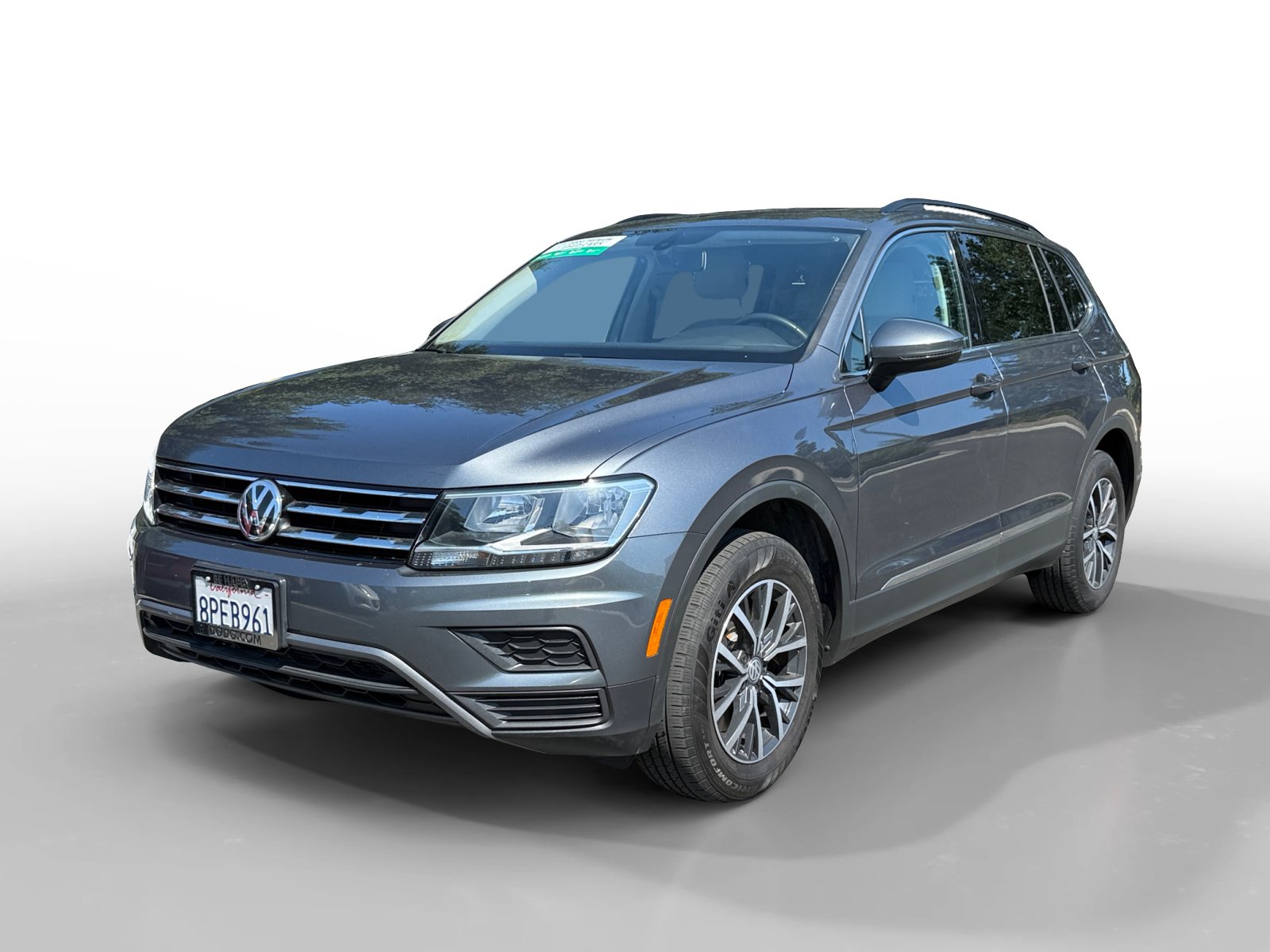 Used 2020 Volkswagen Tiguan SE w/ Panoramic Sunroof Package FWD image 1