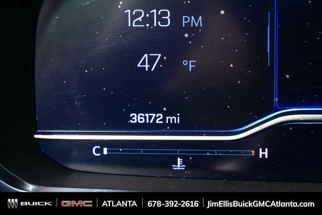 Used 2023 Chevrolet Suburban High Country image 12