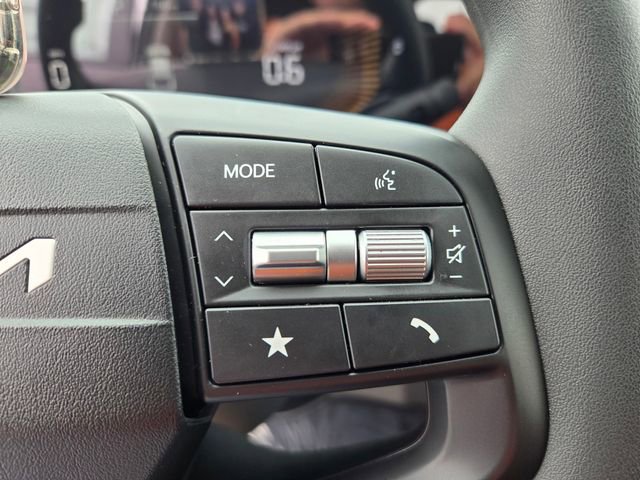 New 2026 Kia K4 LXS image 12