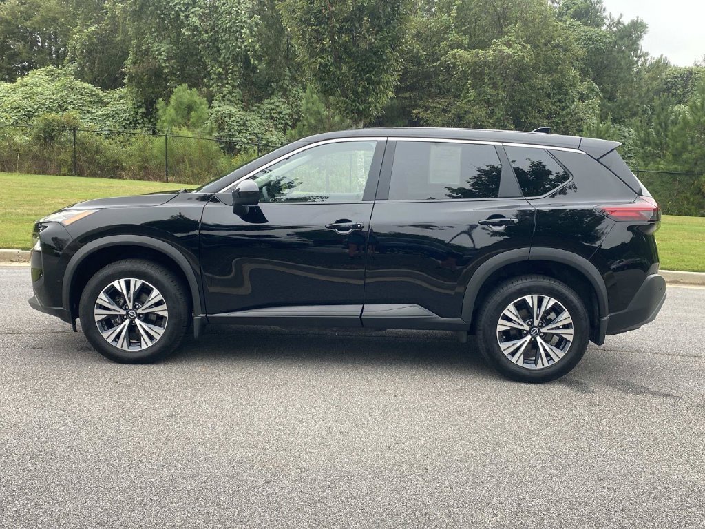 Used 2023 Nissan Rogue SV AWD/4WD image 9