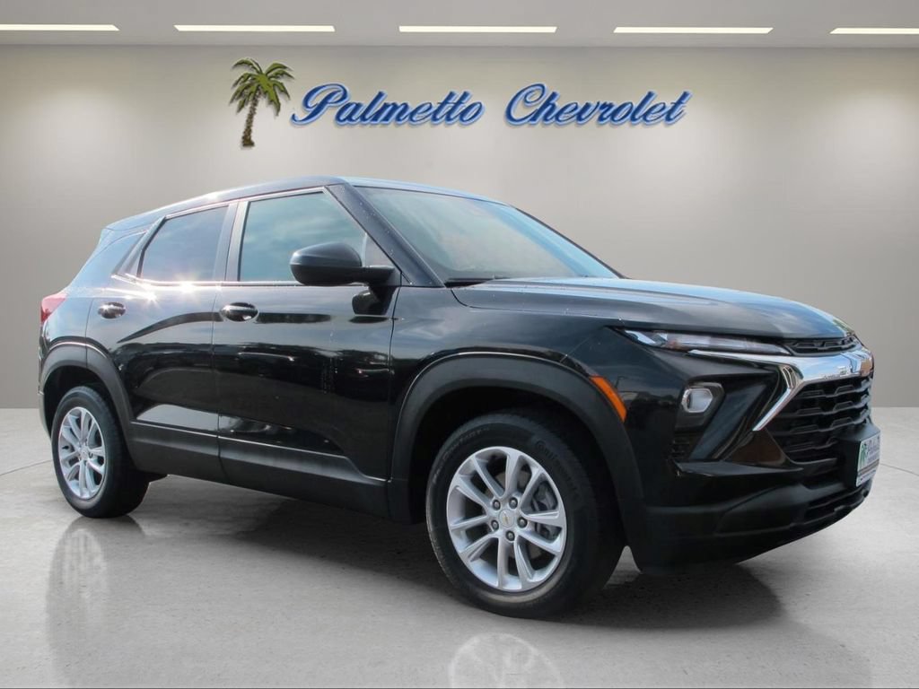 Used 2024 Chevrolet TrailBlazer LS w/ LS Convenience Package